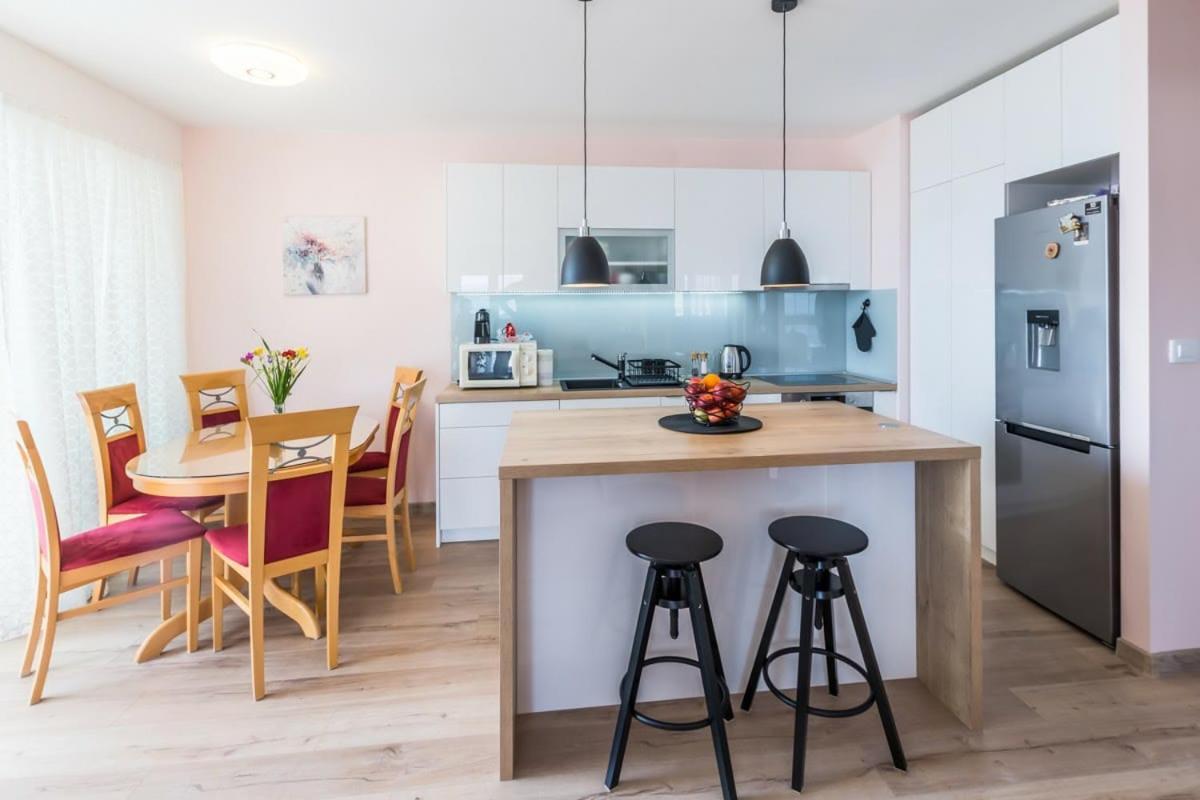 Ferienwohnung Penthouse Horizont Split Exterior foto