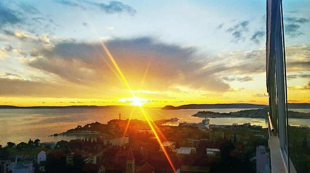 Ferienwohnung Penthouse Horizont Split Exterior foto