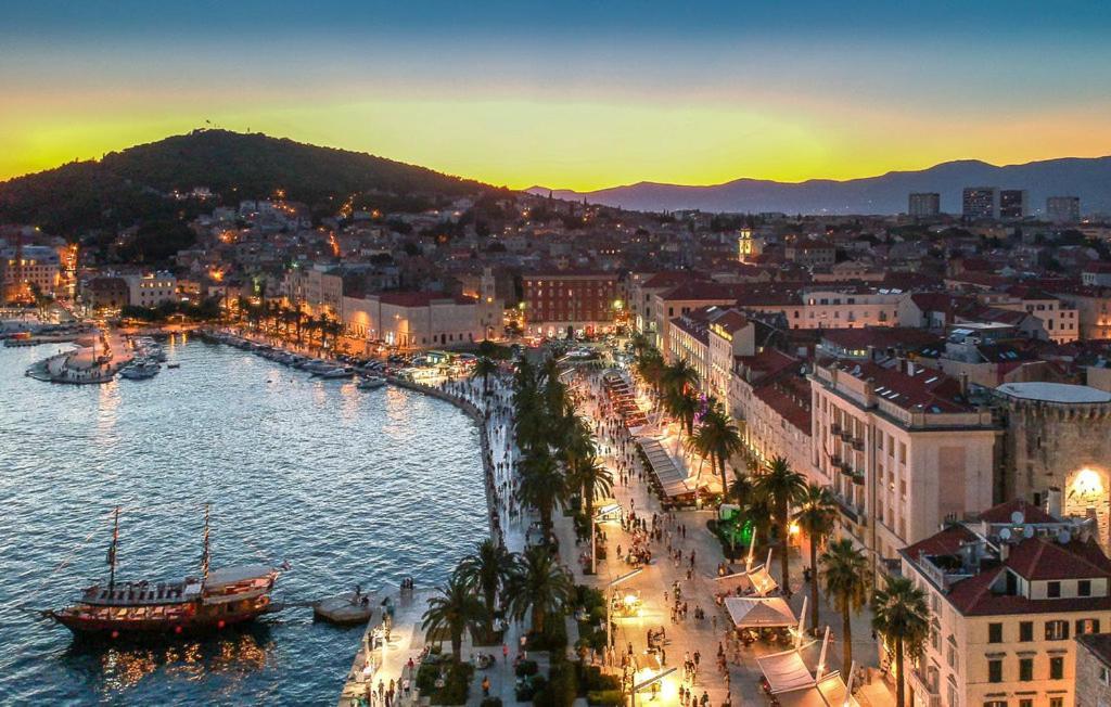 Ferienwohnung Penthouse Horizont Split Exterior foto
